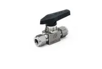 Шаровой кран AMFLO, SS-BV11,  угловой, нержавеющий SS316L, 206 bar, 3-х портовый / Ball valve SS-BV11 tree T-ports